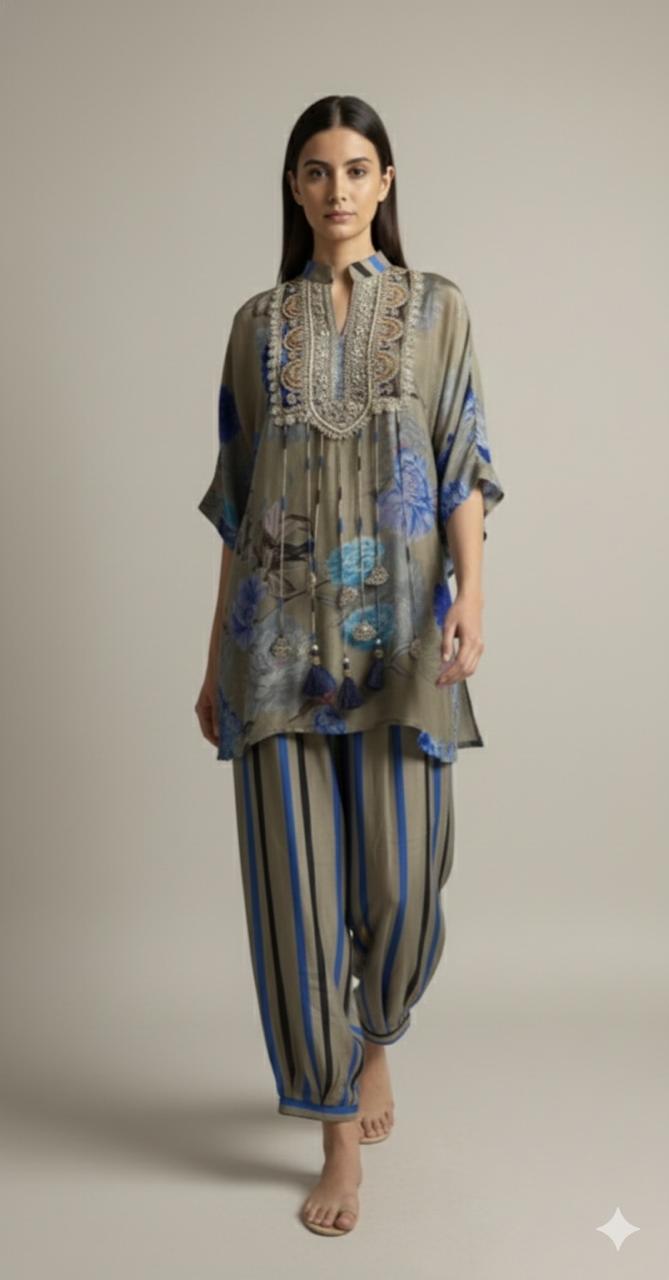 Elegant Women's Fashion