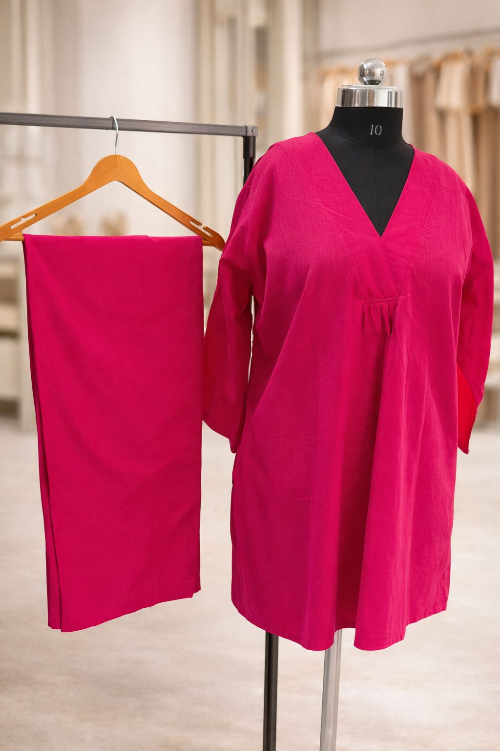 DMAYE Berry Pink V-Neck Kurta Pant Set